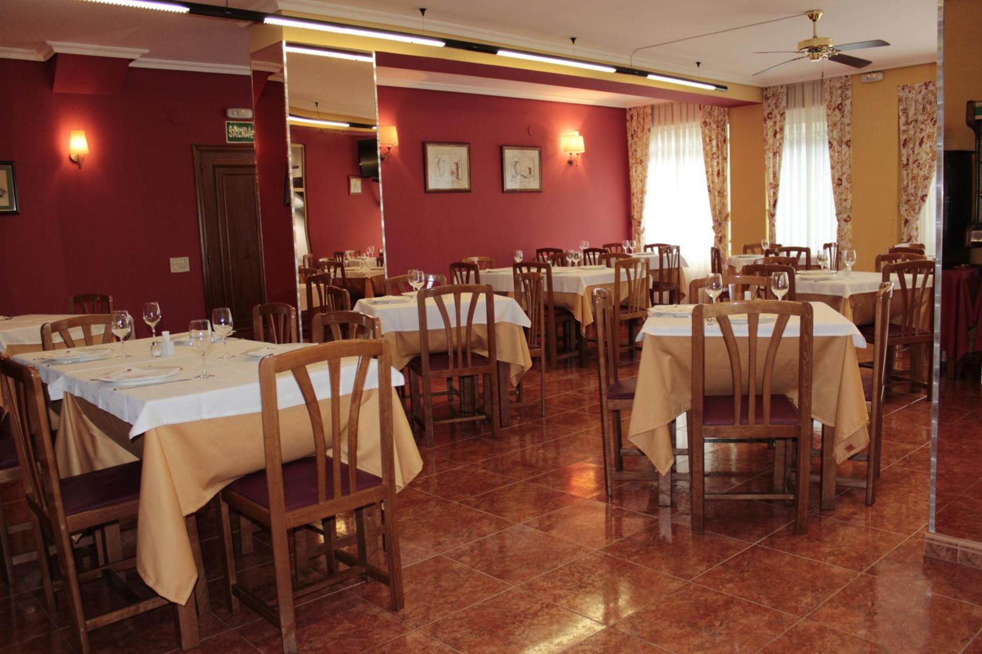 Hotel Penagrande Cangas del Narcea Kültér fotó
