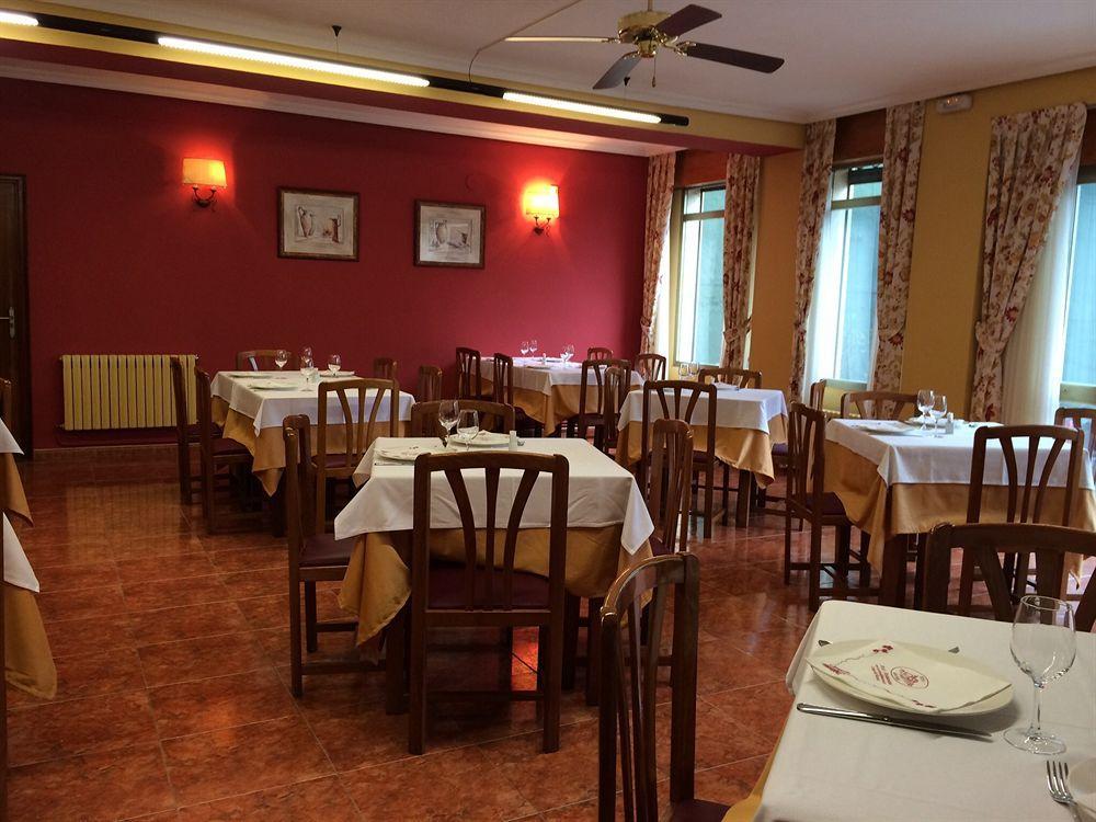 Hotel Penagrande Cangas del Narcea Kültér fotó
