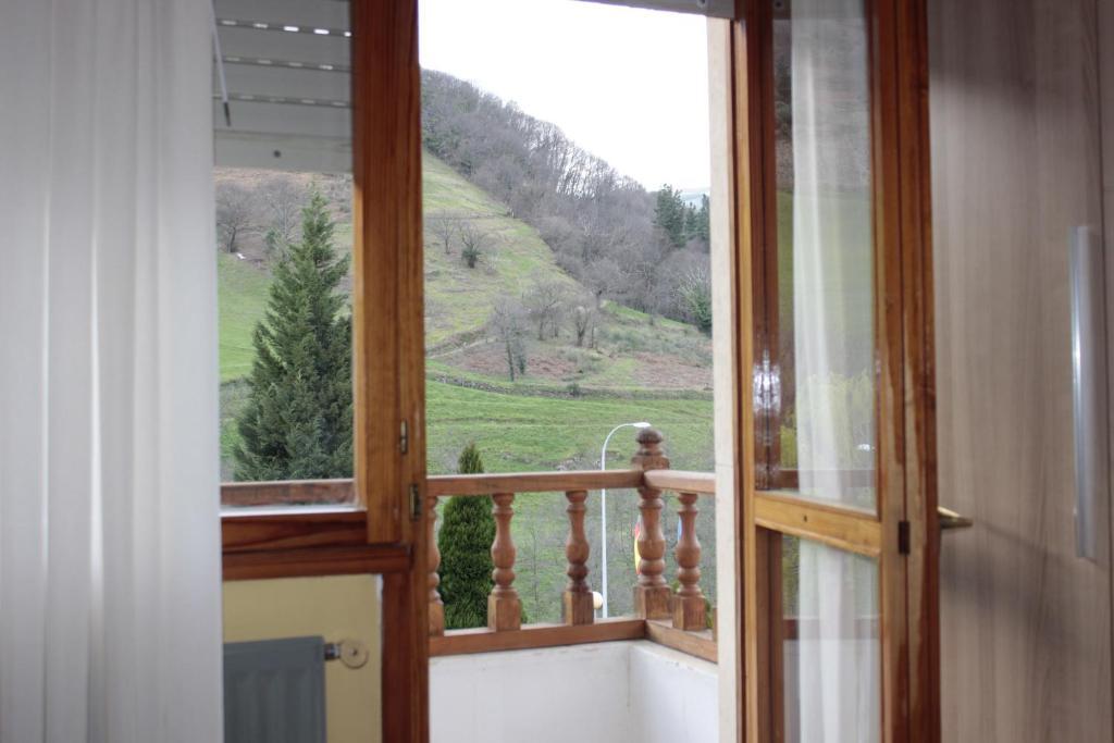 Hotel Penagrande Cangas del Narcea Kültér fotó