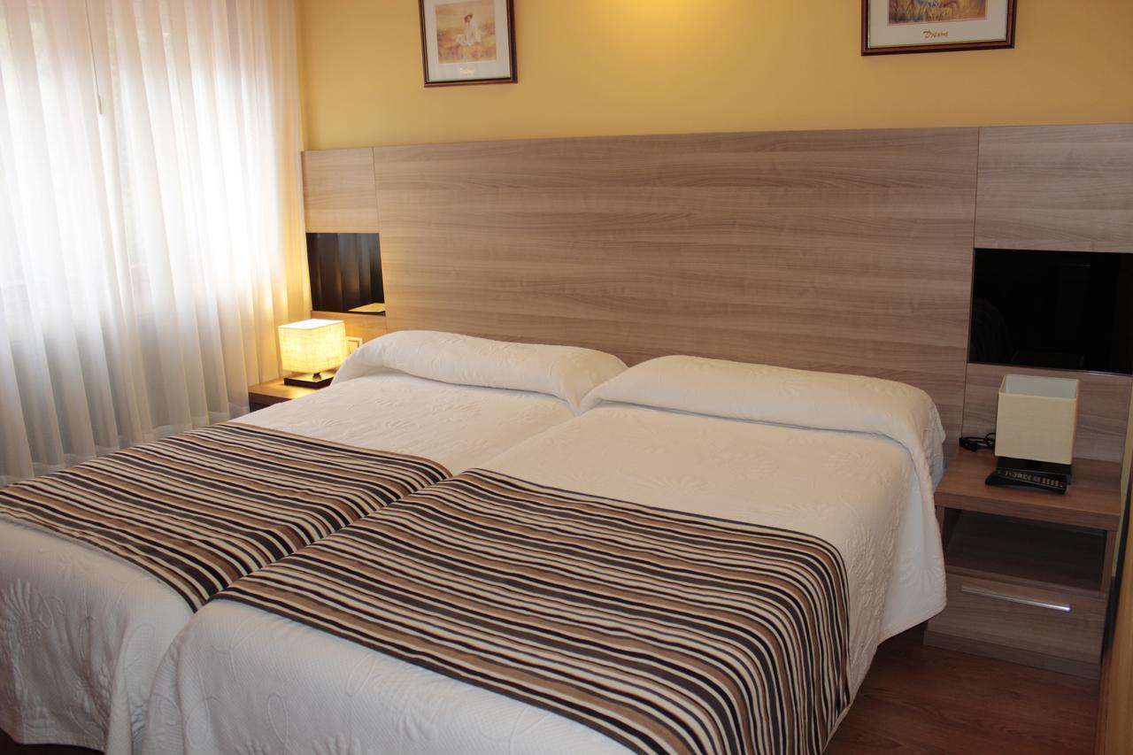 Hotel Penagrande Cangas del Narcea Kültér fotó