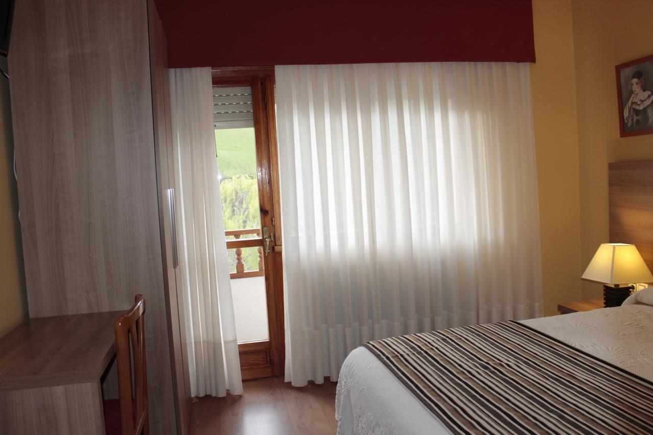 Hotel Penagrande Cangas del Narcea Kültér fotó